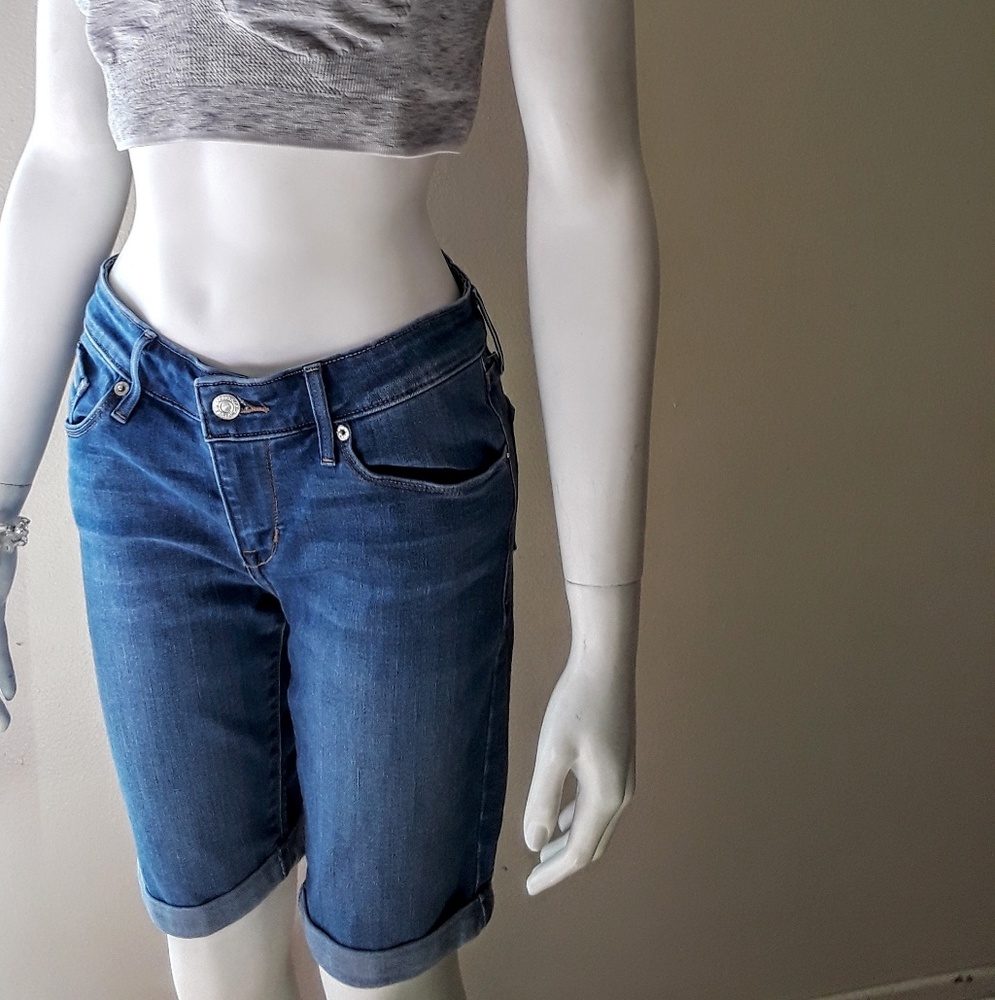 Levis strauss&co. Capri
